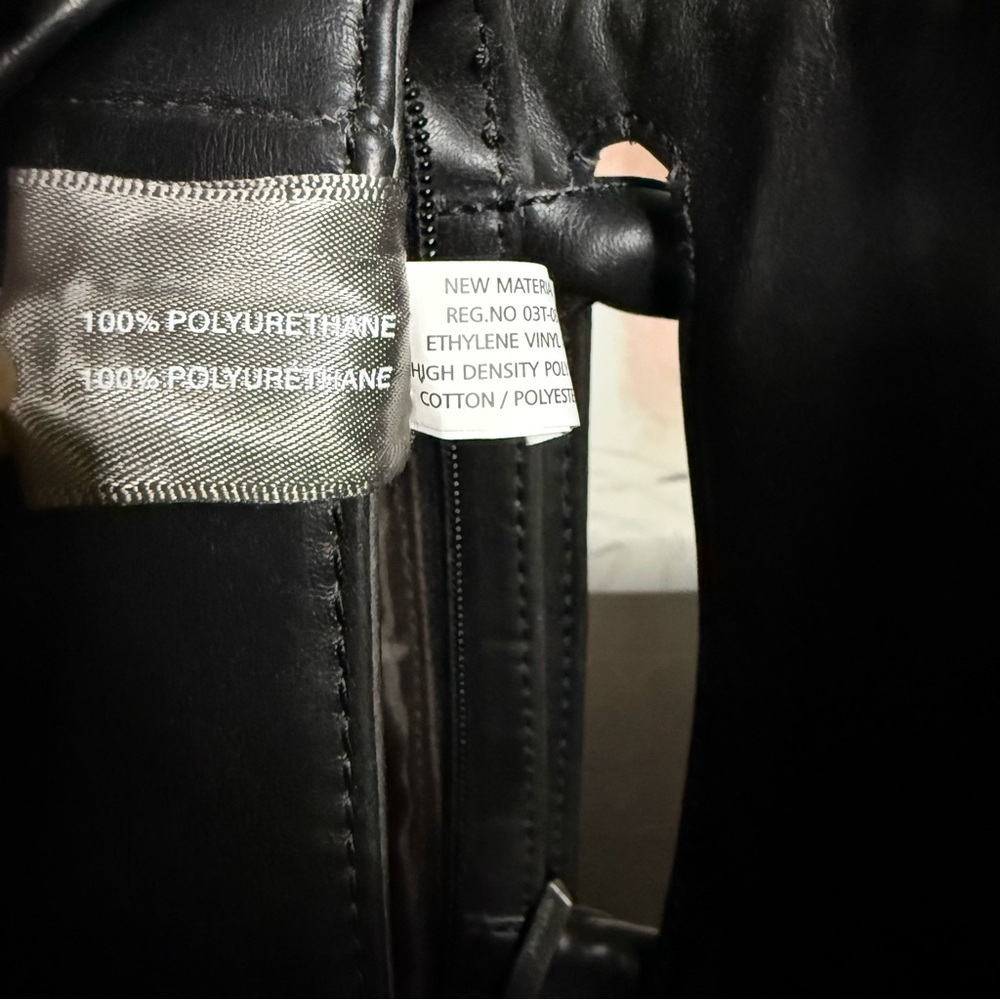 Matt & Nat Black Crossbody Bag Saddlebag Black Vegan Leather Purse - Picture 5 of 9
